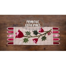  Strawberry Ice Cream Tulip Table Runner