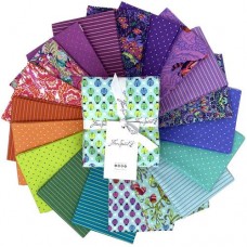 Tiny Beasts Fat Quarter Bundle-Glimmer