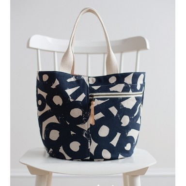 Crescent Tote