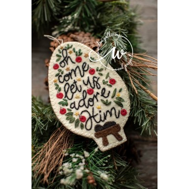 Oh Come Let Us Adore Him Ornament
