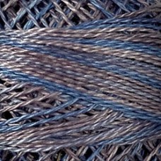 0561-Valdani #8 Perle Cotton